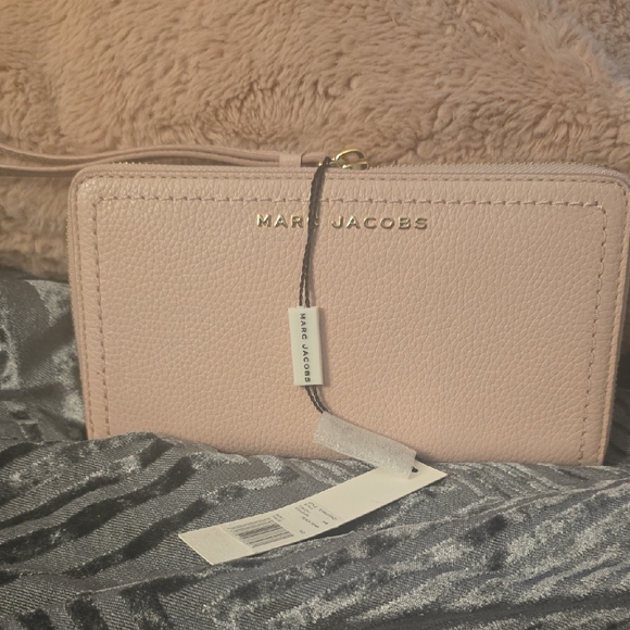 Marc Jacobs Pink Leather Wristlet